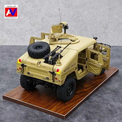 ماشین کنترلی HG P408 PRO US Humvee روی میز - نمای پشت خودرو ارتشی